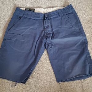 Mens shorts size 30 Volcom